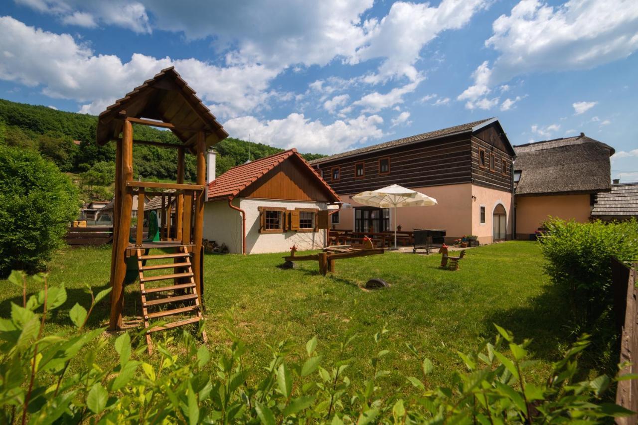 Penzión Starý Hostinec Banská Štiavnica Exterior foto
